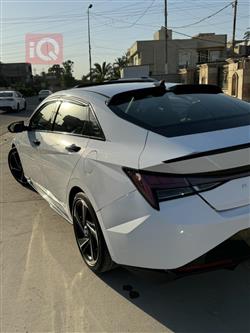 هیوندای ئەلەنترا